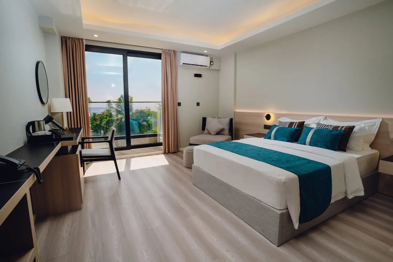 Fuvahmulah dive hotel room and amenities